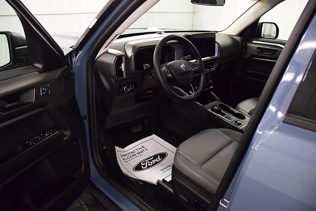 Used 2025 Ford Bronco Sport Badlands w/ Badlands Tech Package image 14