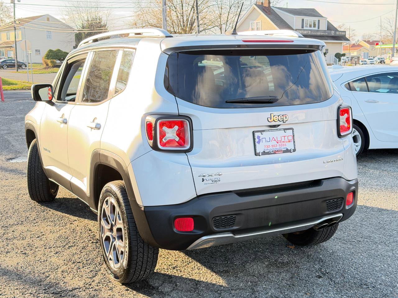 Used 2015 Jeep Renegade Limited AWD/4WD image 83