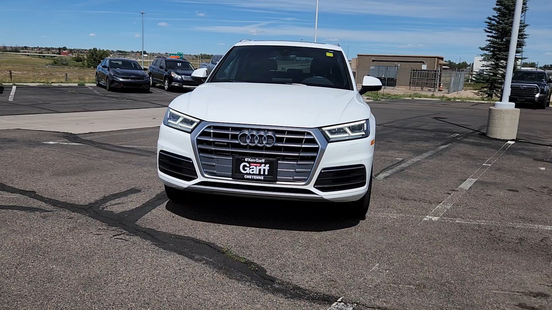 Used 2018 Audi Q5 2.0T Premium Plus w/ Premium Plus Package AWD/4WD image 4
