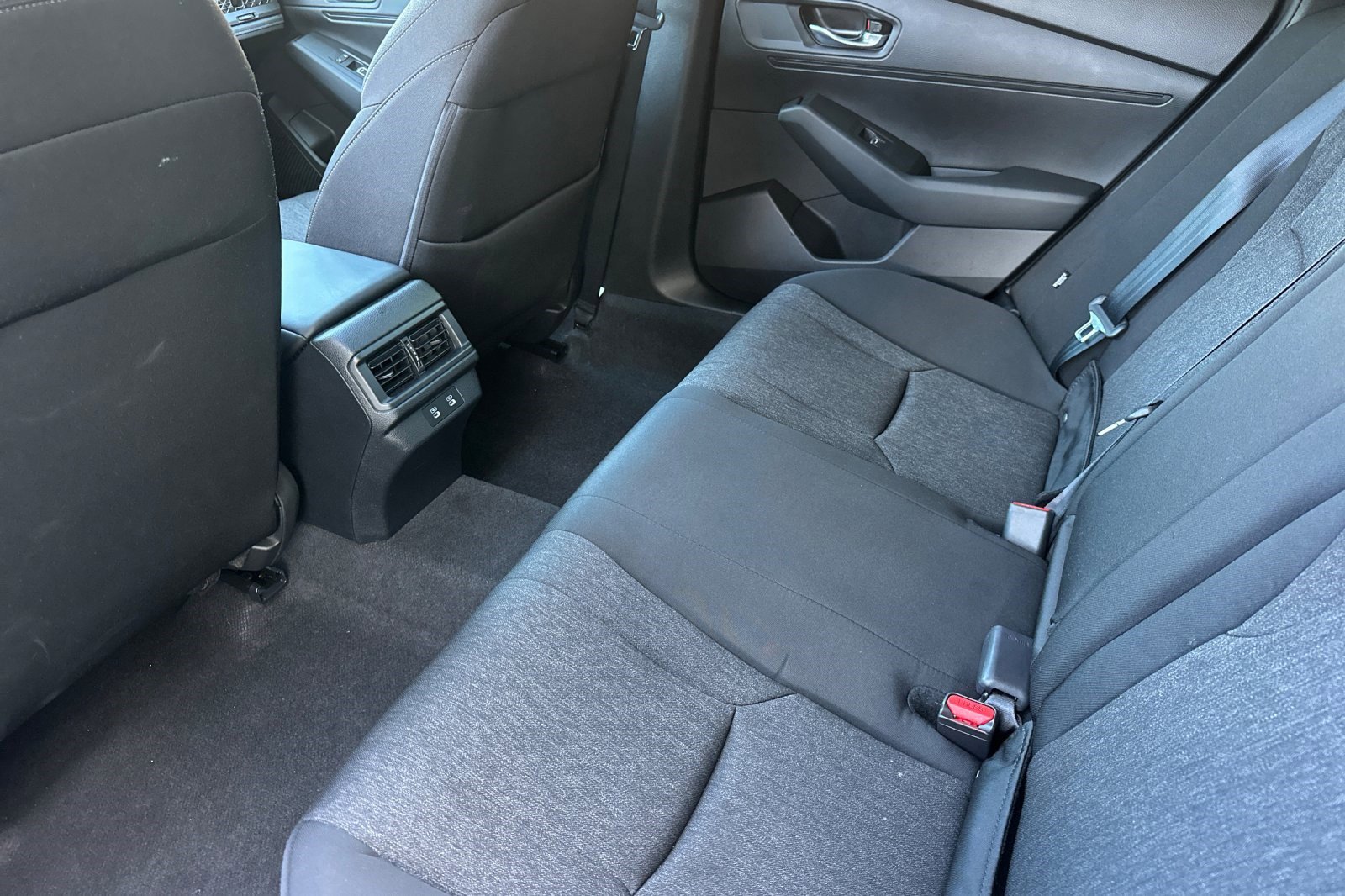 Used 2025 Honda Accord SE image 26