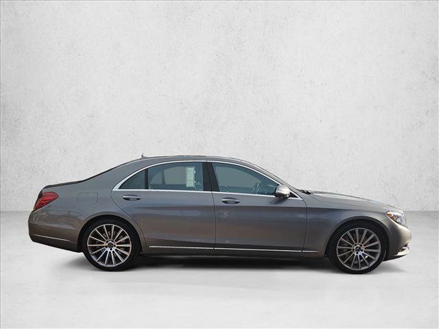 Used 2015 Mercedes-Benz S 550 4MATIC Sedan image 4