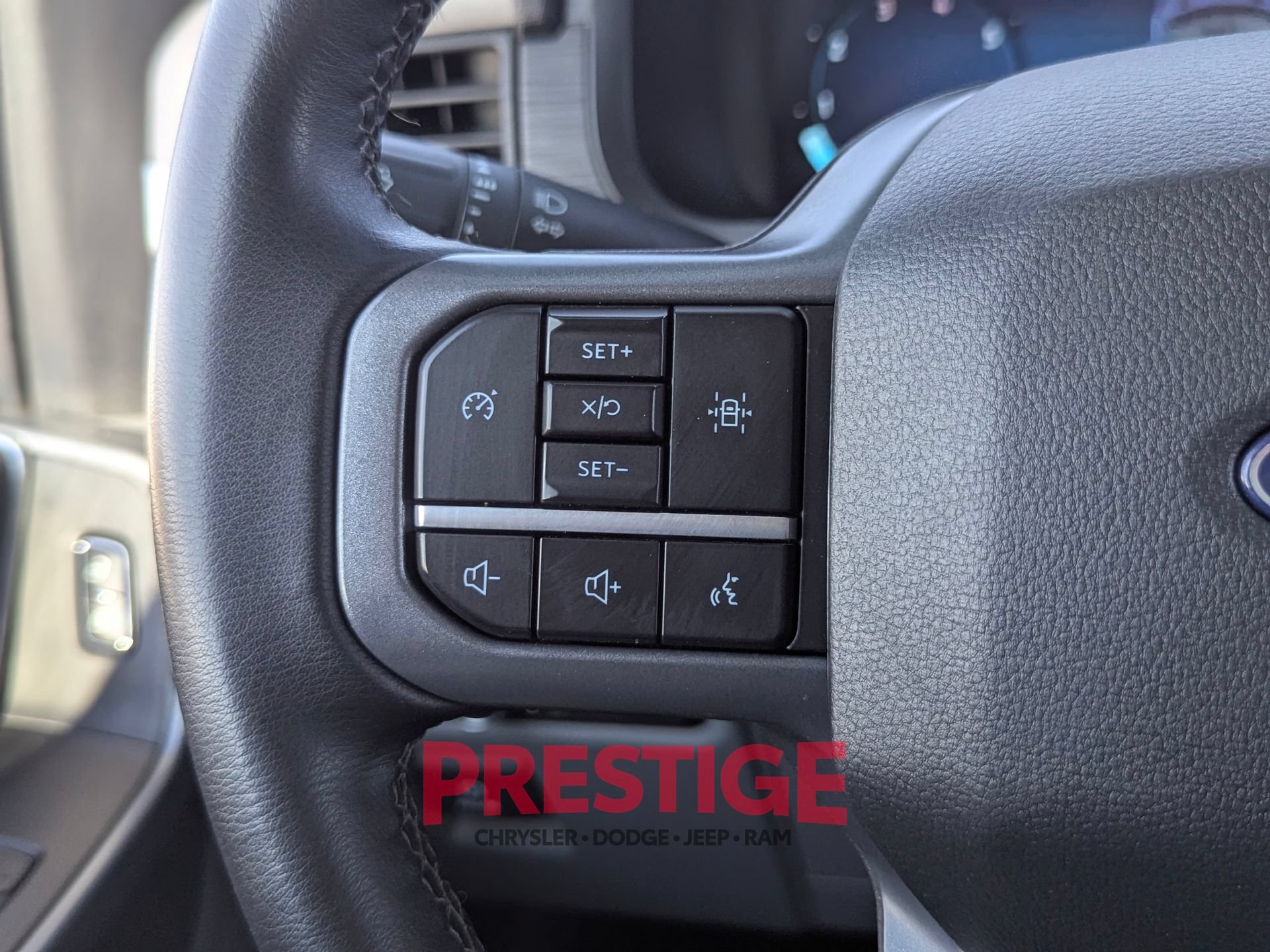 Used 2025 Ford F150 XLT w/ Equipment Group 301A Standard AWD/4WD image 18