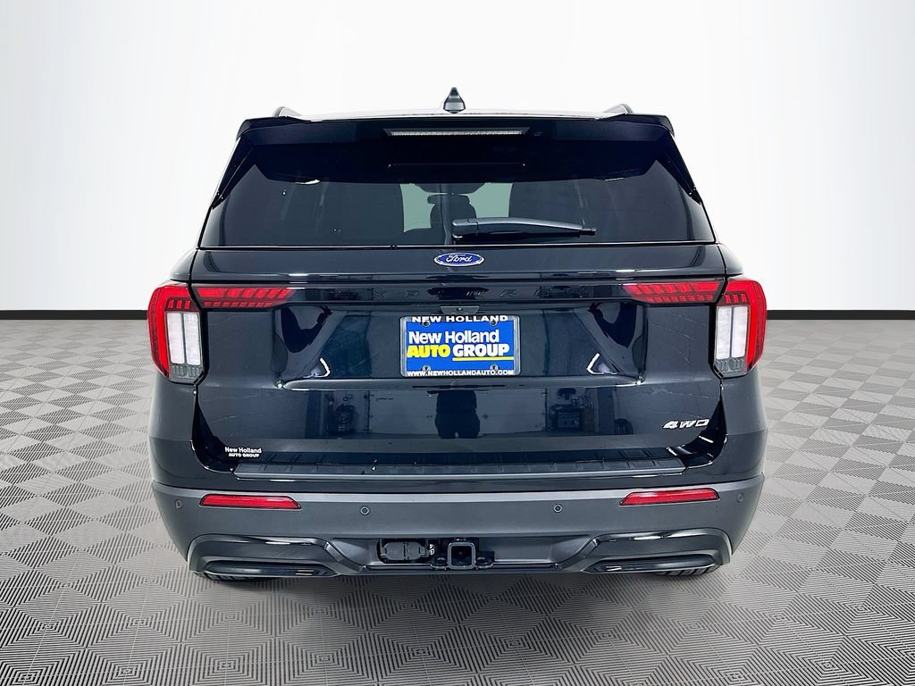 New 2026 Ford Explorer ST-Line w/ ST-Line Street Pack AWD/4WD image 8