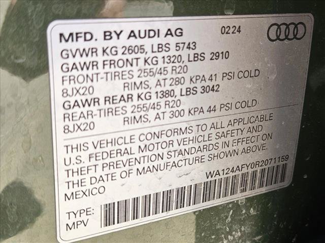 Certified 2024 Audi SQ5 Premium Plus w/ Premium Plus Package AWD/4WD image 23