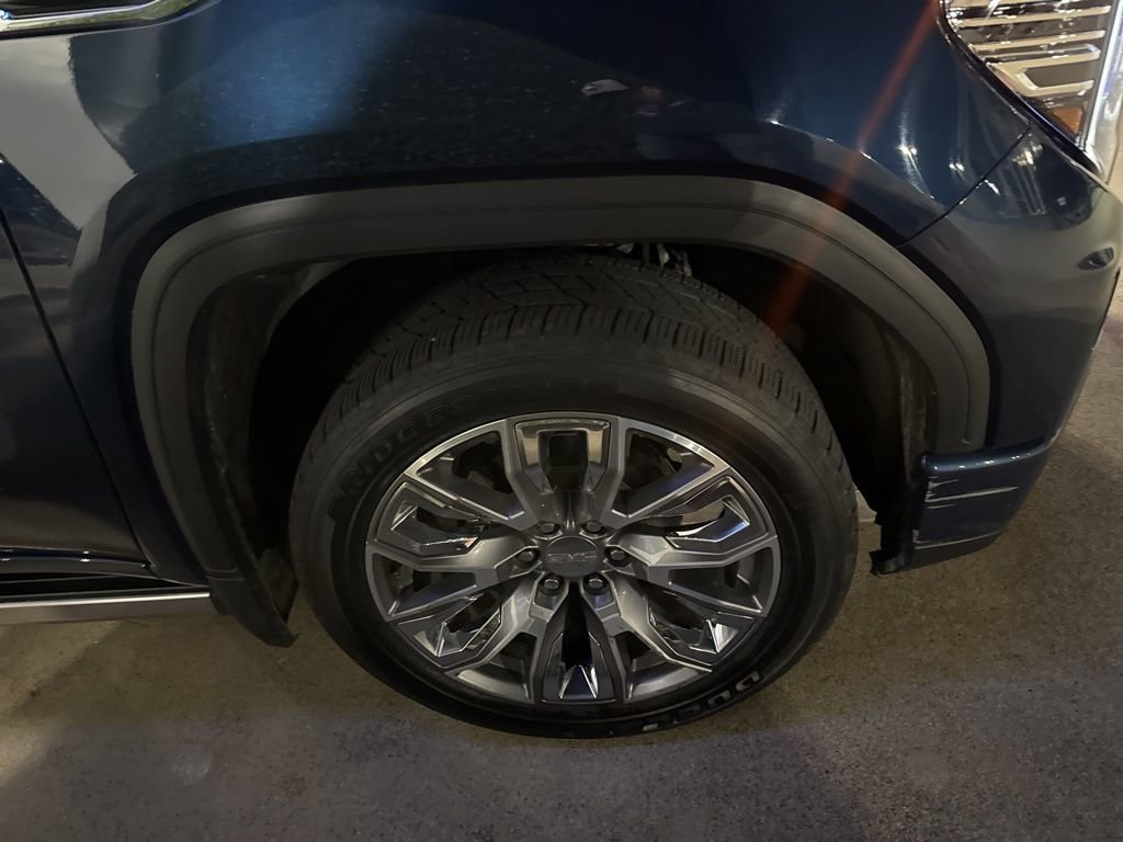 Used 2023 GMC Sierra 1500 Denali w/ Denali Reserve Package image 4