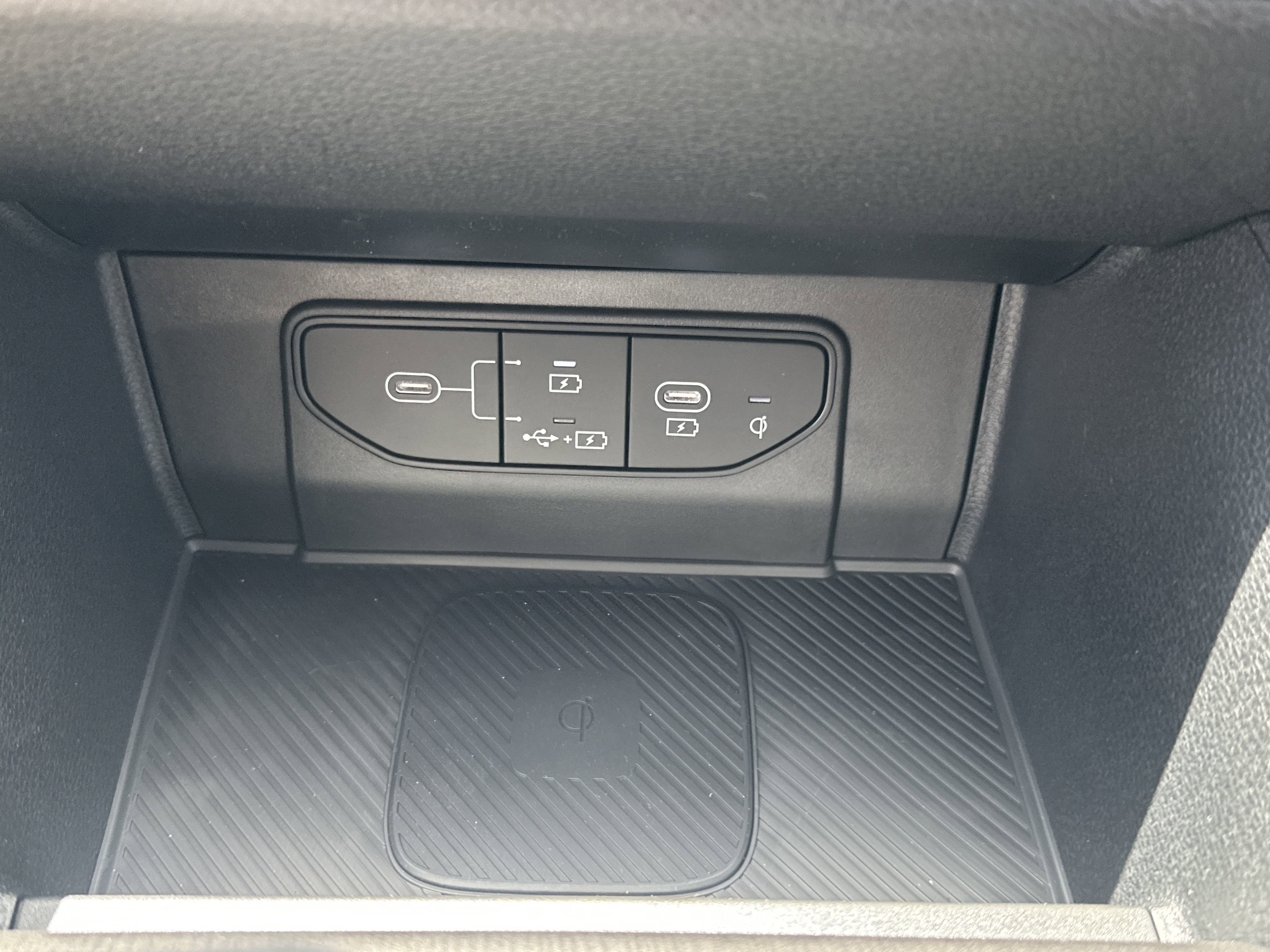 New 2026 Kia Sportage X-Line w/ X-Line Premium Package image 19