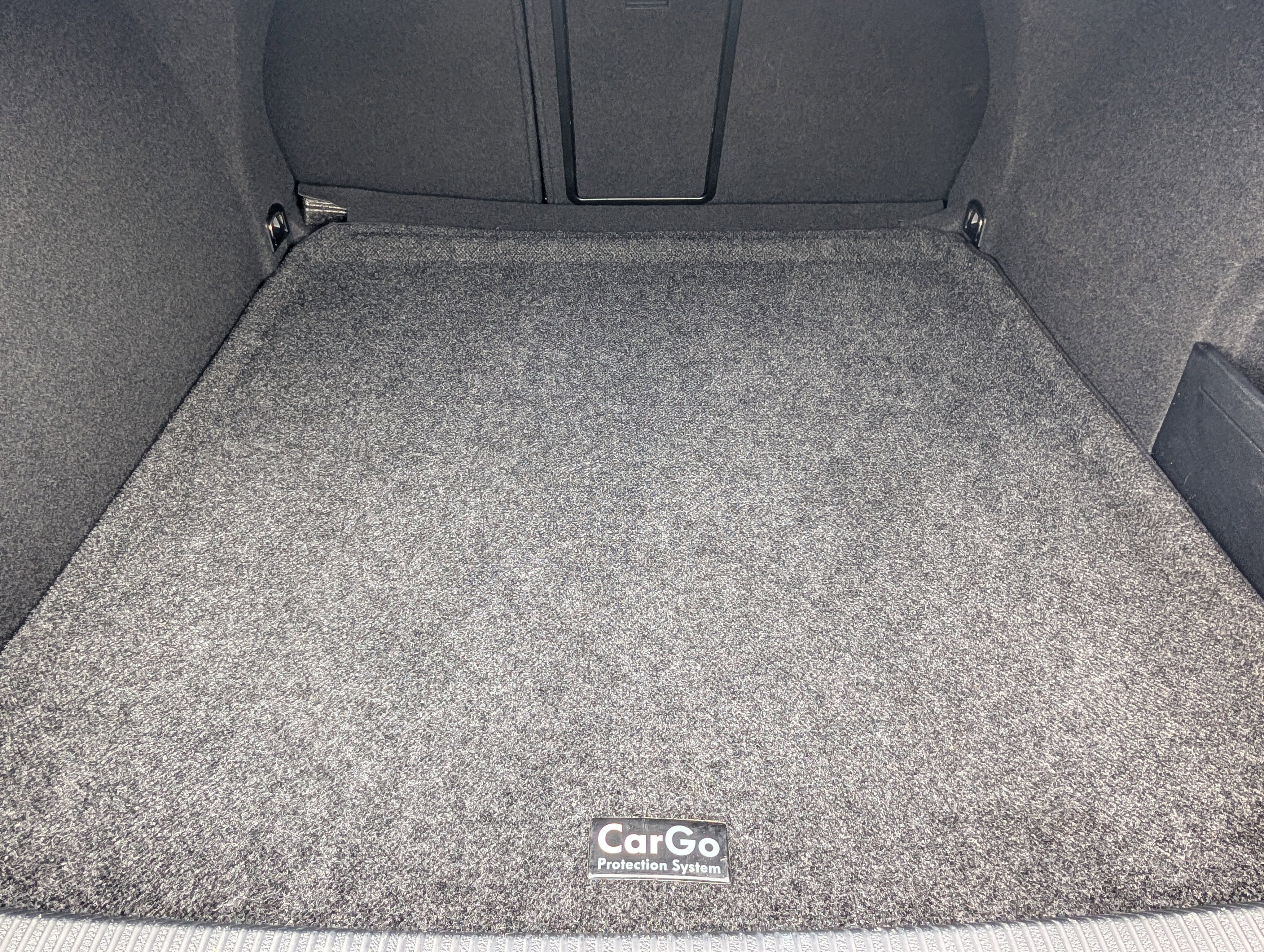 Used 2013 Volkswagen CC Sport image 18