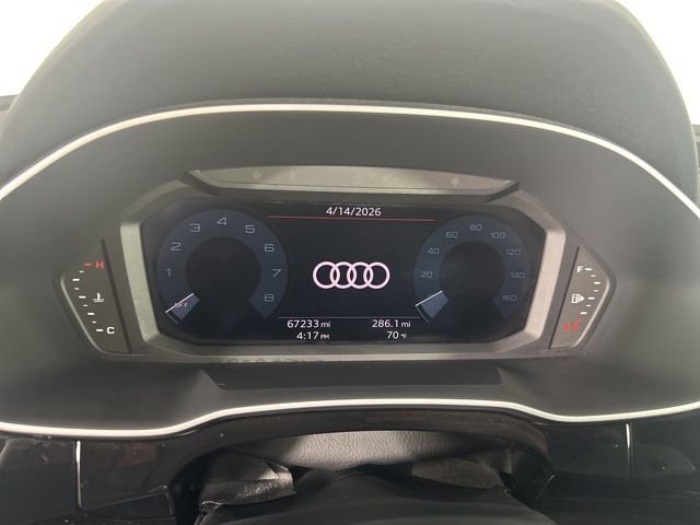 Used 2020 Audi Q3 2.0T Premium w/ Convenience Package AWD/4WD image 18