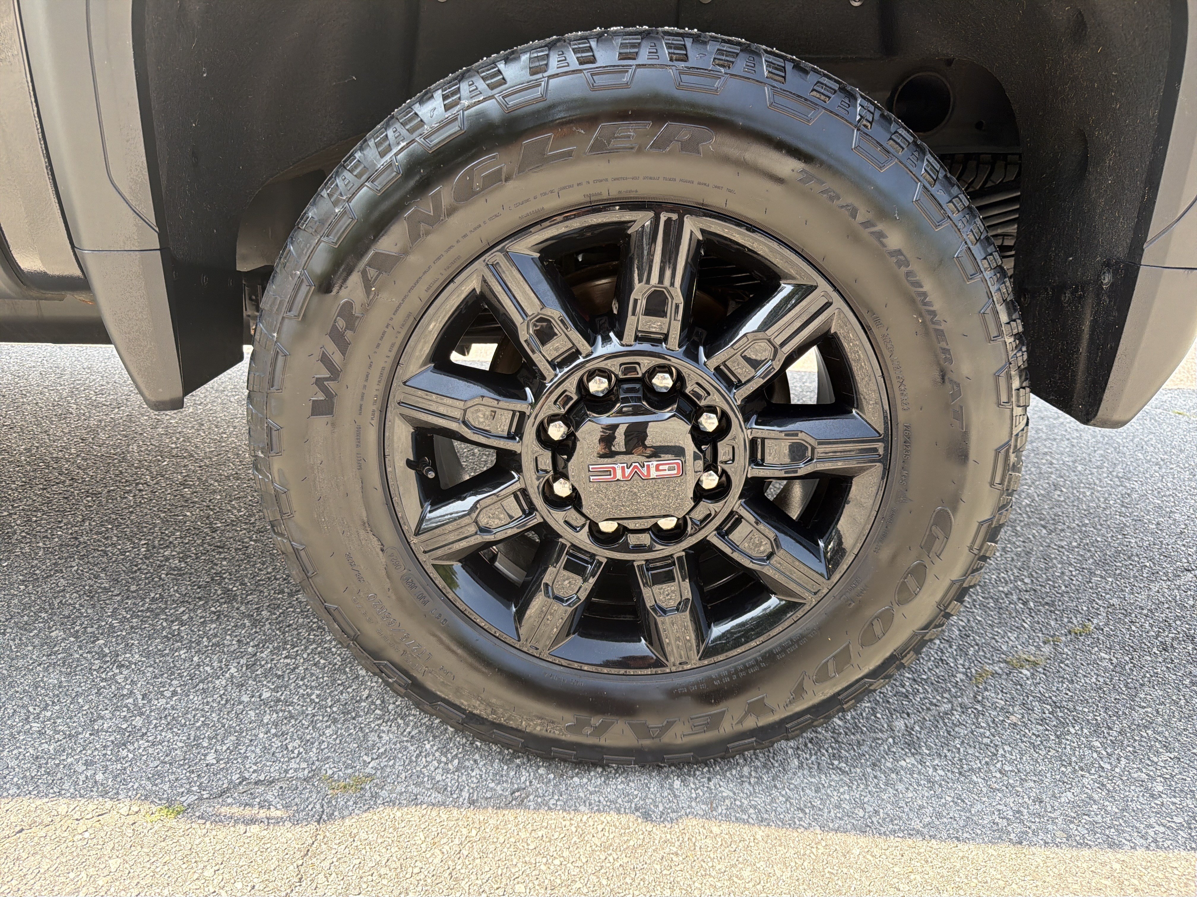 Certified 2024 GMC Sierra 2500 AT4 w/ AT4 Premium Plus Package AWD/4WD image 20