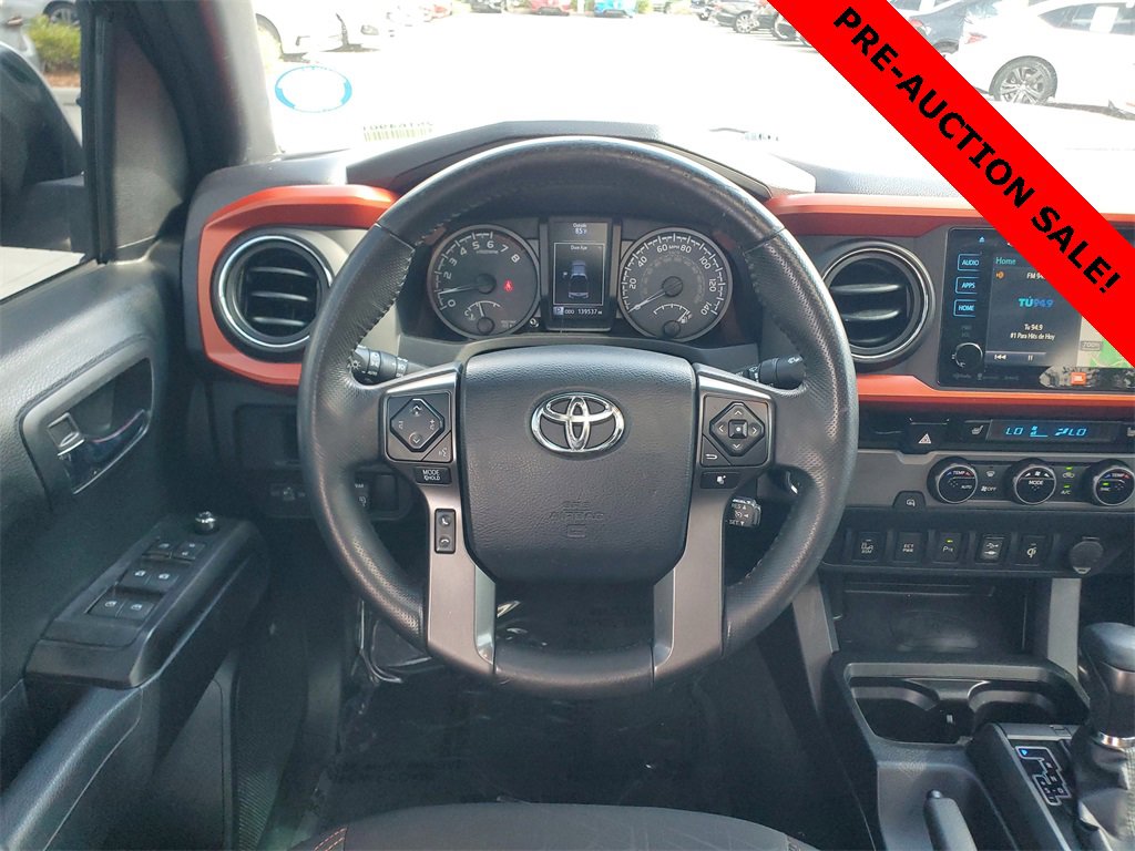 Used 2017 Toyota Tacoma TRD Sport image 22