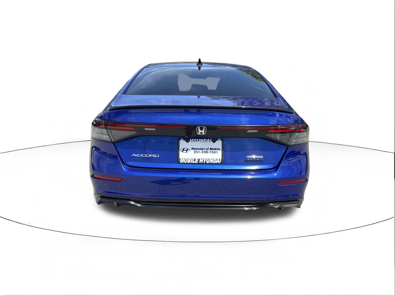 Used 2023 Honda Accord Sport image 4