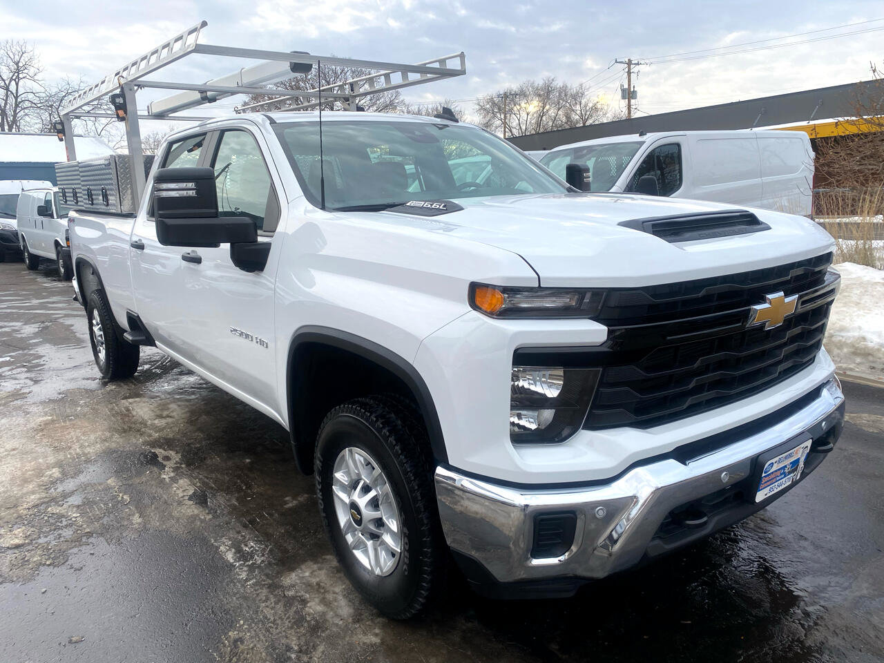 Used 2025 Chevrolet Silverado 2500 W/T w/ WT/CX Safety Package image 3