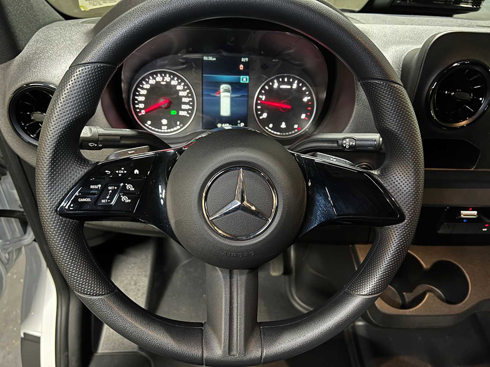 Used 2025 Mercedes-Benz Sprinter 2500 image 22