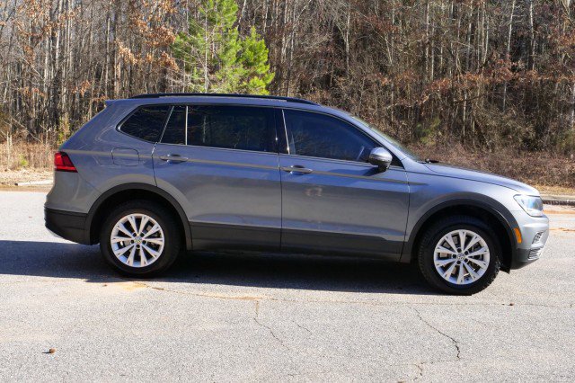 Used 2020 Volkswagen Tiguan S image 32