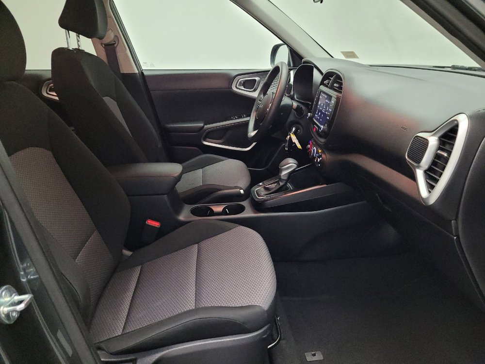 Used 2023 Kia Soul LX w/ Option Group 015 image 21