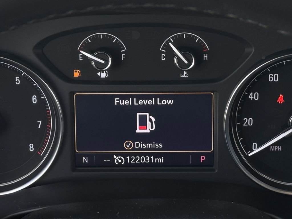 Used 2021 Buick Enclave Premium w/ Sun and Sites Package image 16