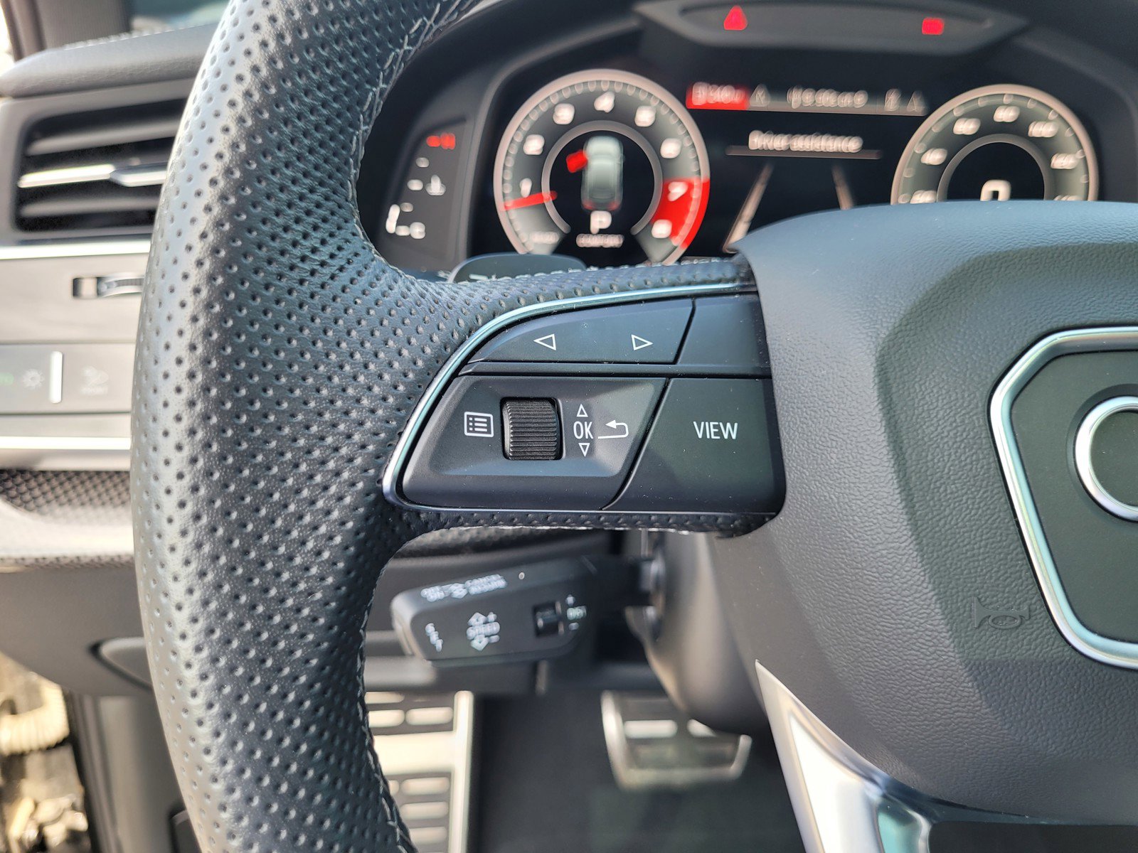 Used 2023 Audi SQ7 Premium Plus image 21