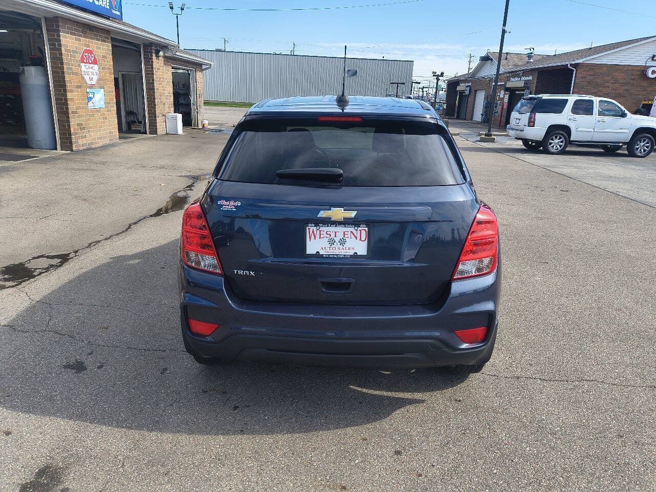 Used 2019 Chevrolet Trax LS FWD image 6
