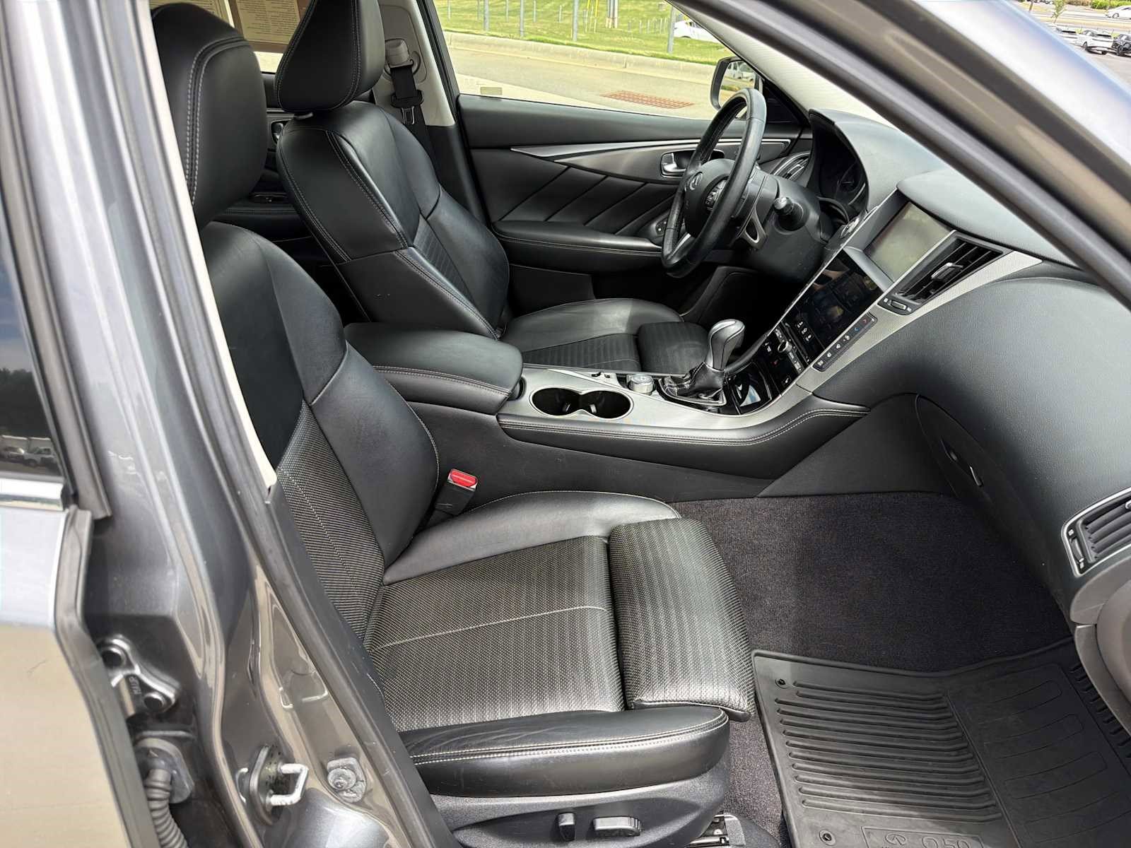 Used 2016 INFINITI Q50 Sport AWD/4WD image 20