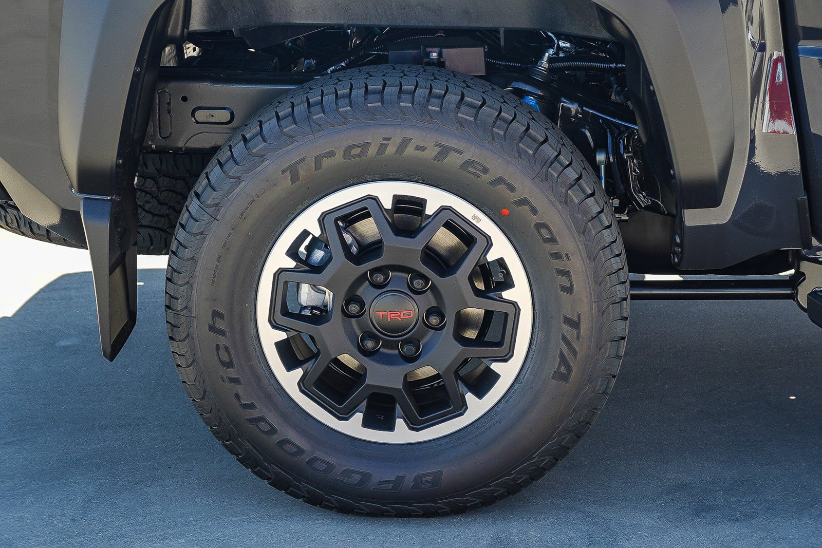 New 2026 Toyota Tacoma TRD Off-Road AWD/4WD image 12