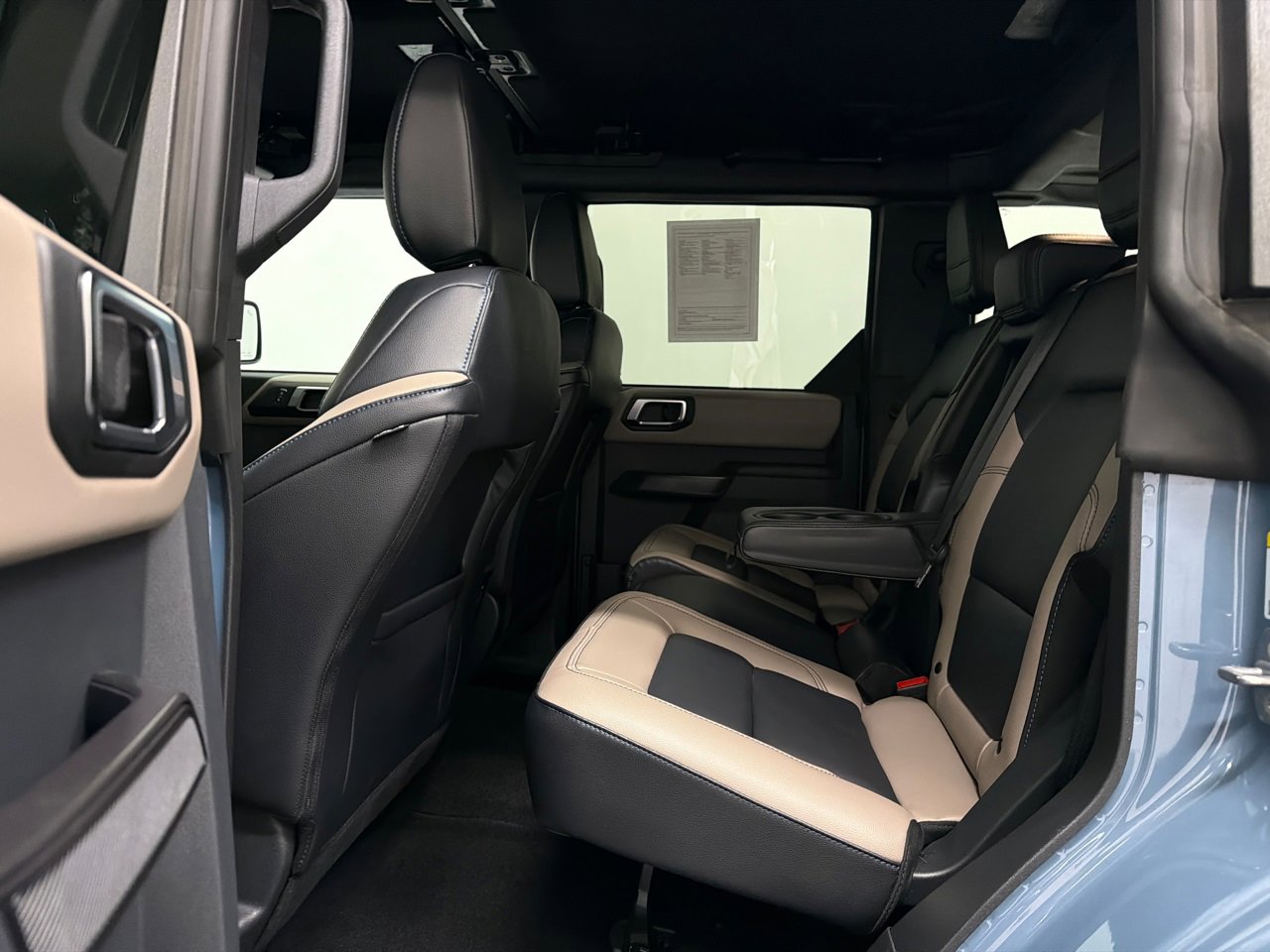 Used 2024 Ford Bronco Wildtrak image 16