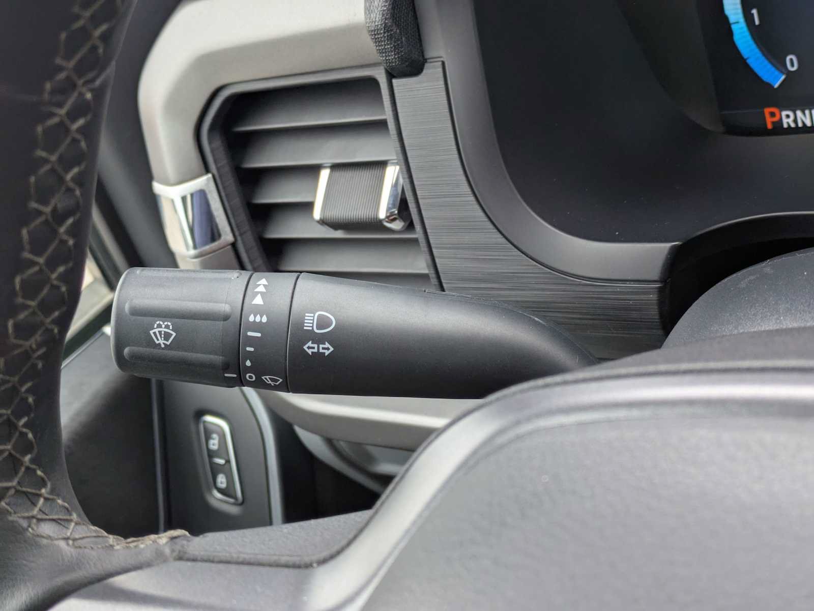 Used 2024 Ford F150 XLT AWD/4WD image 25