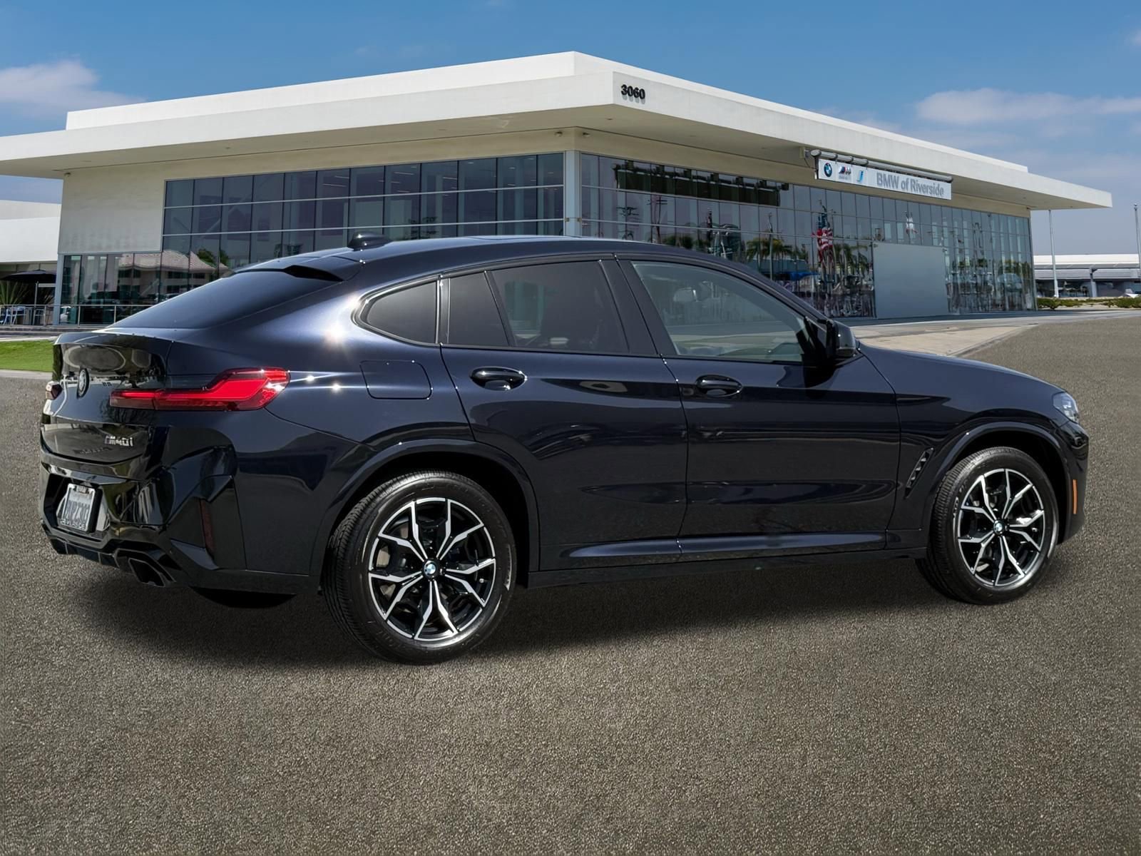 Used 2025 BMW X4 M40i AWD/4WD image 11