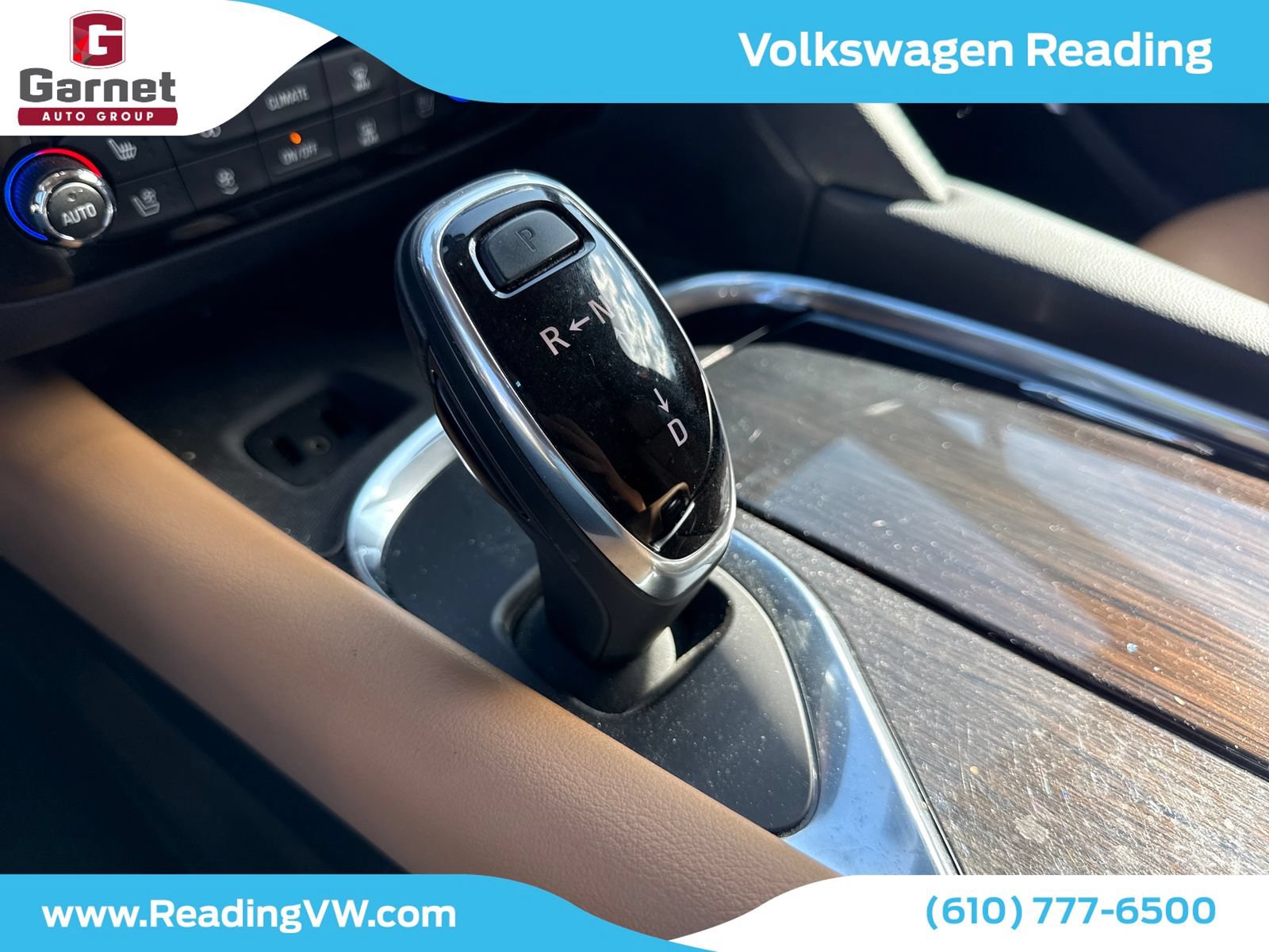 Used 2019 Buick Enclave Premium AWD/4WD image 16