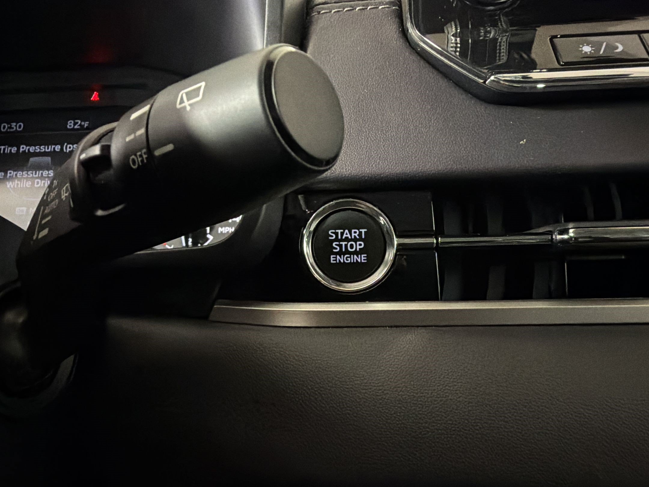 Used 2024 Mitsubishi Outlander SE FWD image 15