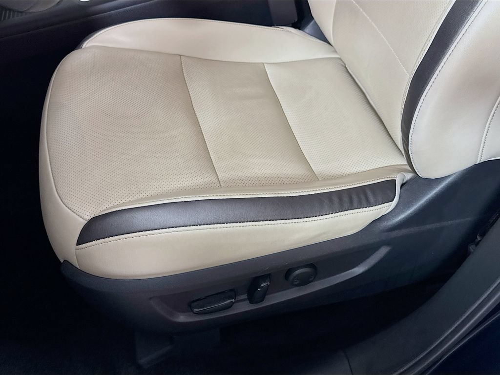 Certified 2021 INFINITI QX50 Essential w/ Convenience Package FWD image 25