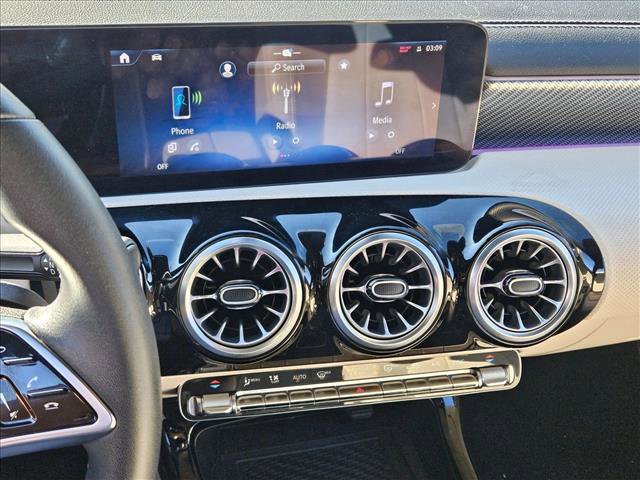 Used 2024 Mercedes-Benz CLA 250 image 13