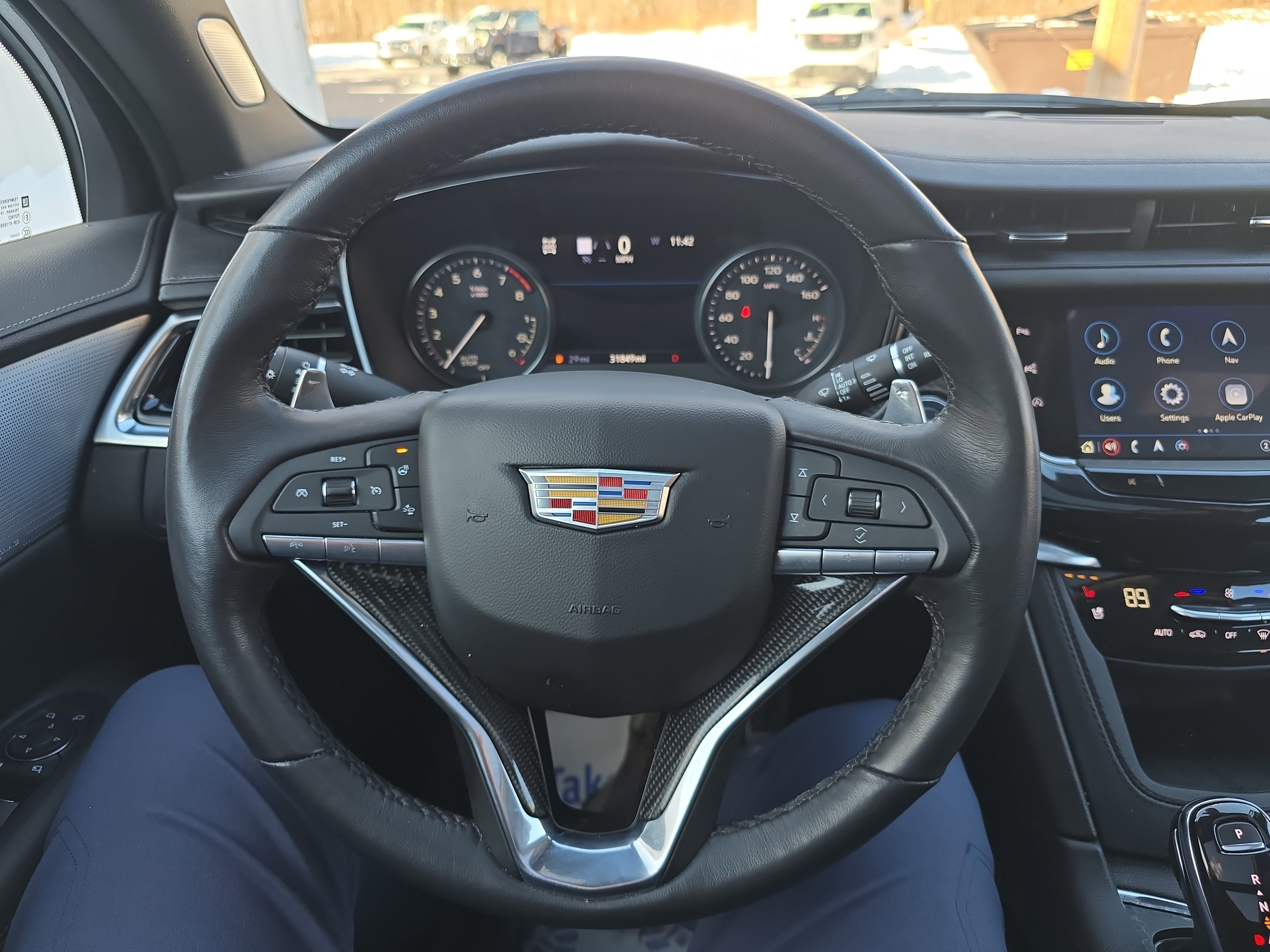 Used 2024 Cadillac XT6 Sport w/ LPO, Onyx Lite Package image 19