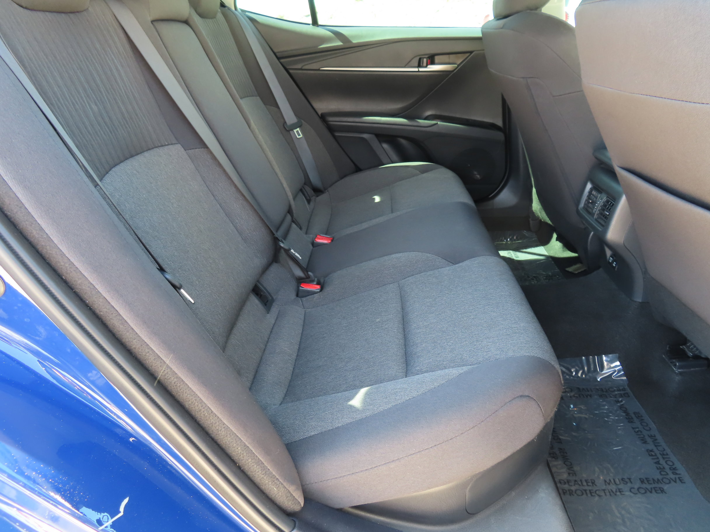 Used 2025 Toyota Camry LE FWD image 14