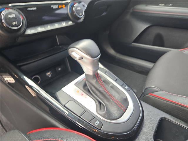 Used 2022 Kia Forte GT w/ GT Technology Package FWD image 12