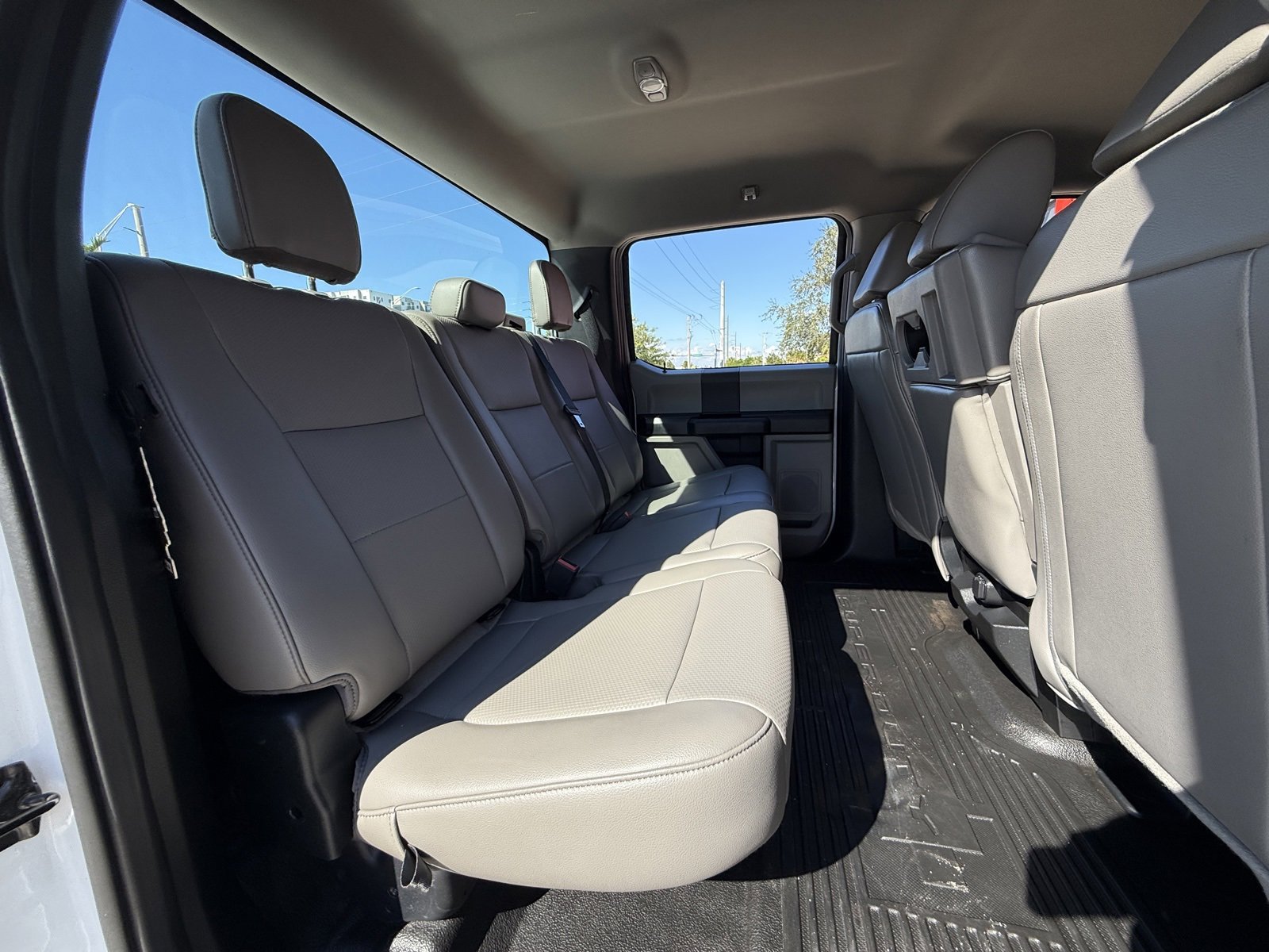 Used 2021 Ford F350 XL w/ Power Equipment Group image 15