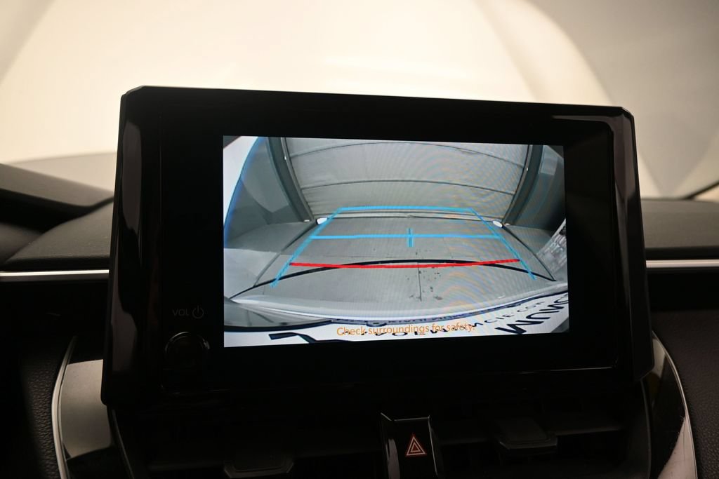 Used 2023 Toyota Corolla LE FWD image 27
