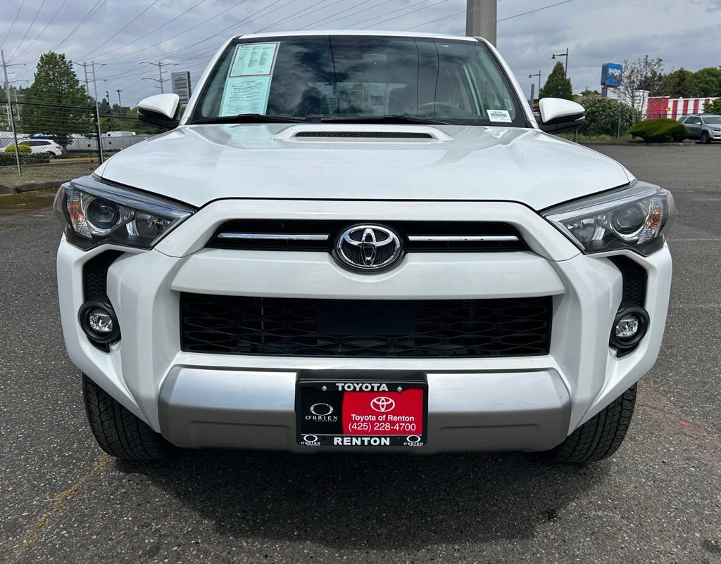 Certified 2024 Toyota 4Runner TRD Off-Road Premium AWD/4WD image 2