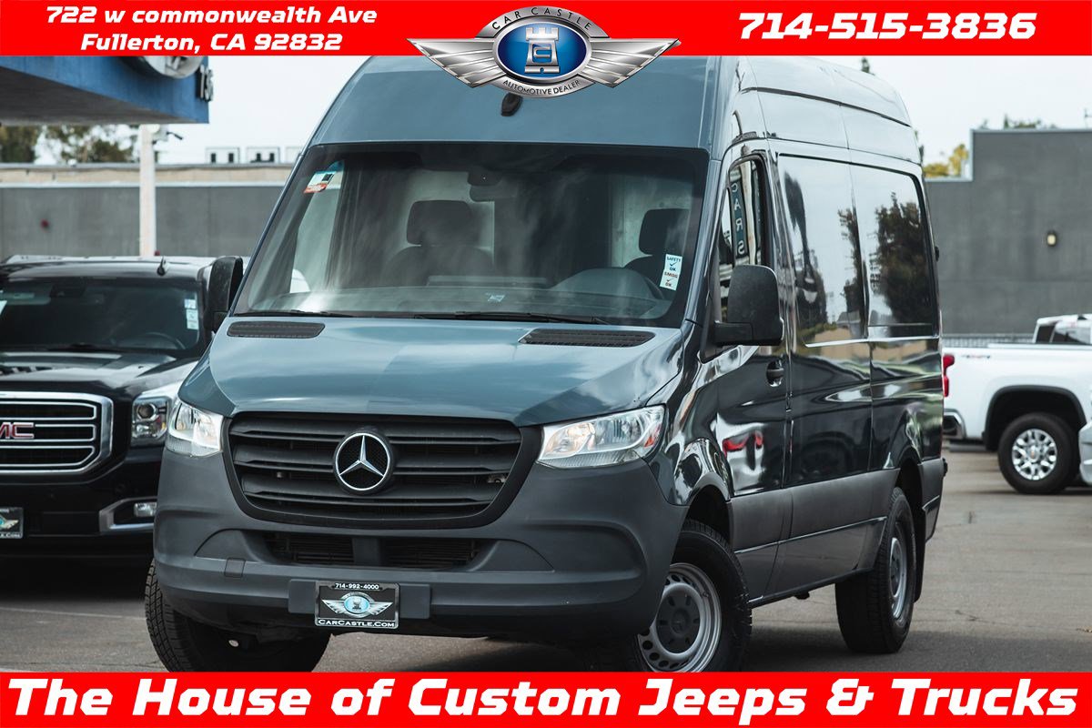 Used 2019 Mercedes-Benz Sprinter 144 image 1