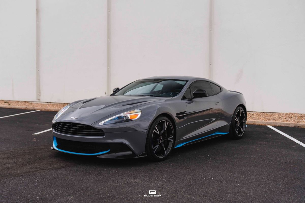 Used 2018 Aston Martin Vanquish S image 15