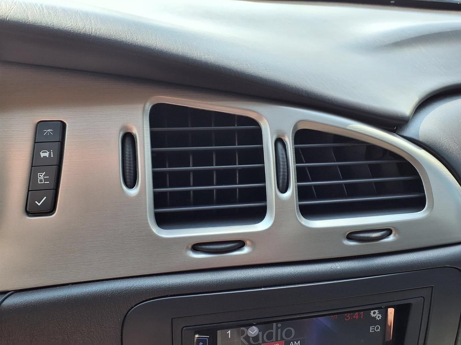 Used 2006 Chevrolet Monte Carlo LT FWD image 19