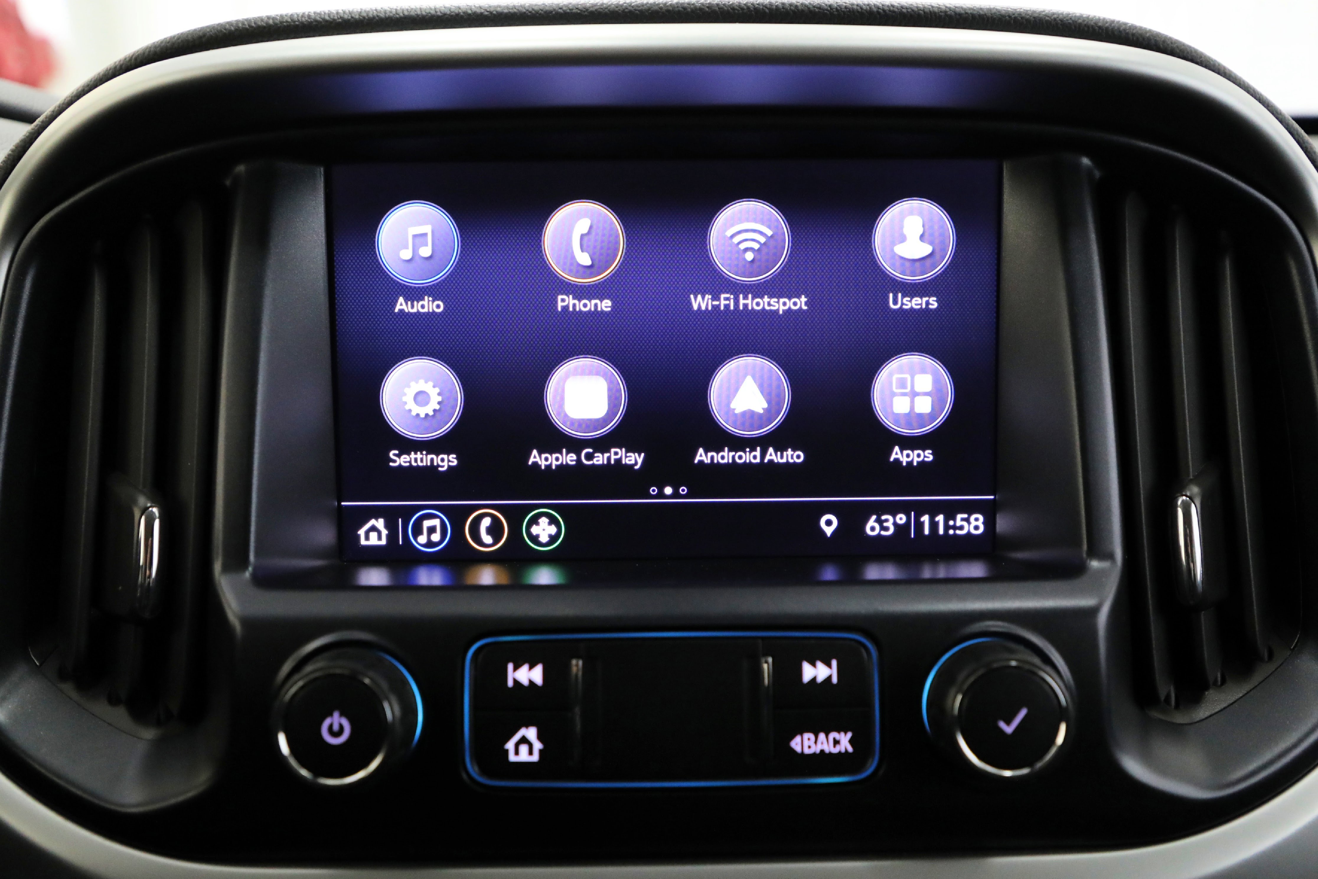 Used 2020 Chevrolet Colorado LT w/ LT Convenience Package image 6