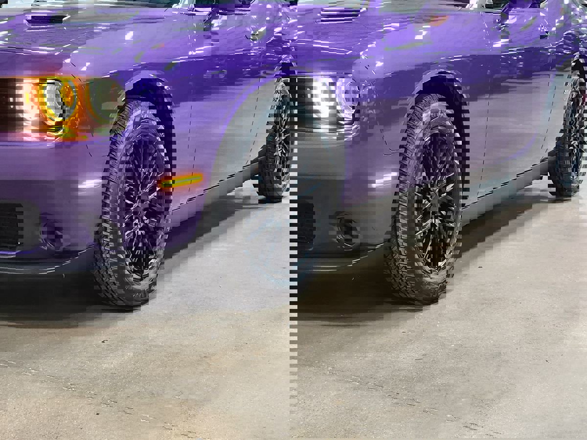 Used 2019 Dodge Challenger SXT image 17