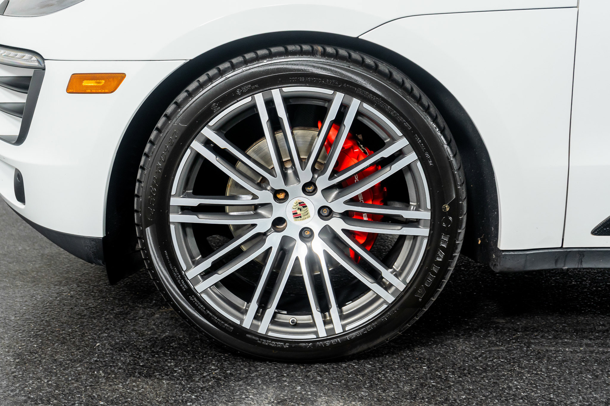 Used 2017 Porsche Macan S image 20