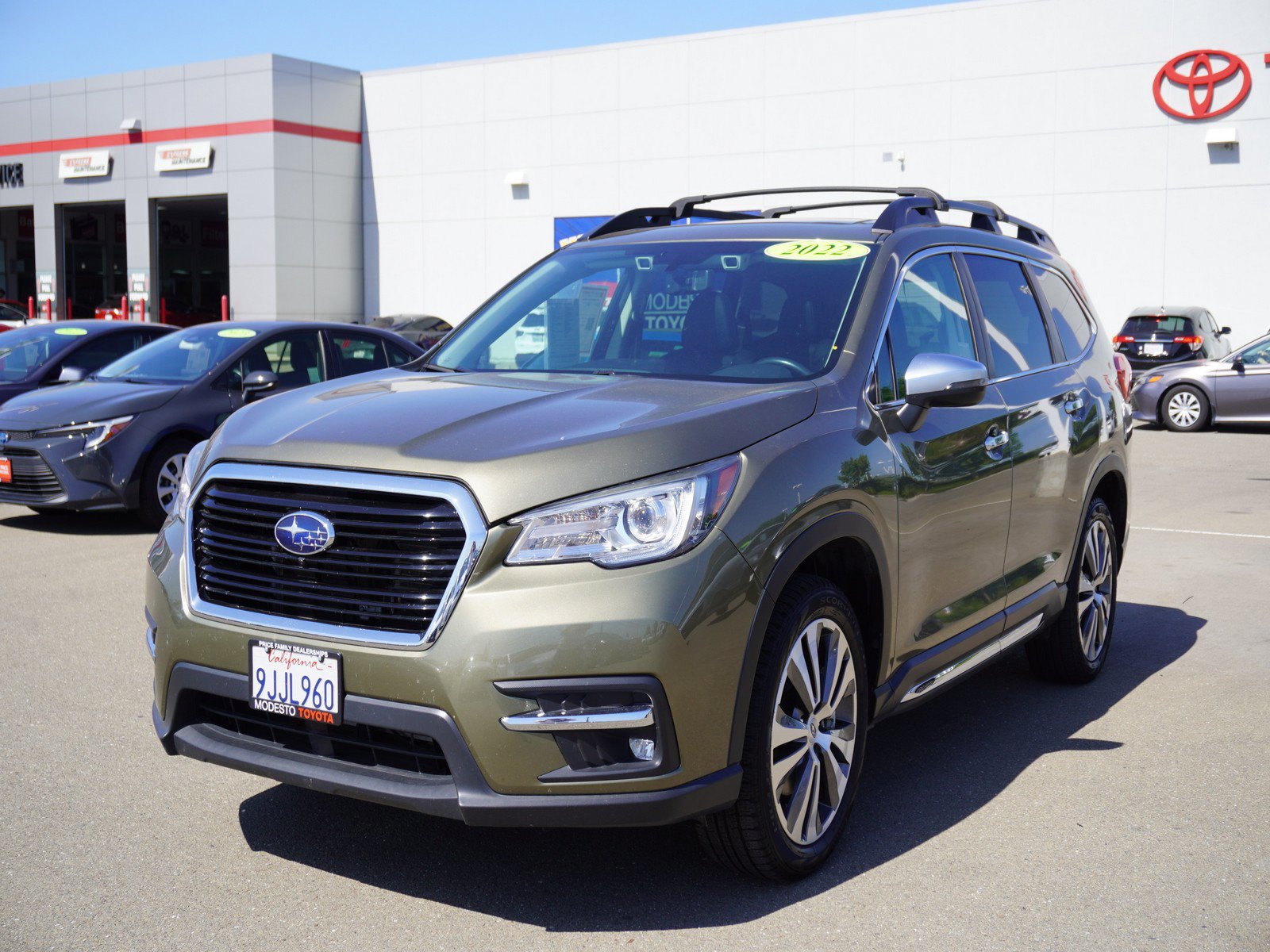Used 2022 Subaru Ascent Touring AWD/4WD image 7