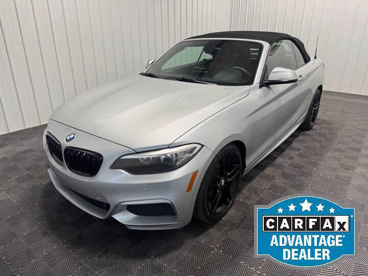 Used 2016 BMW 228i xDrive Convertible image 1