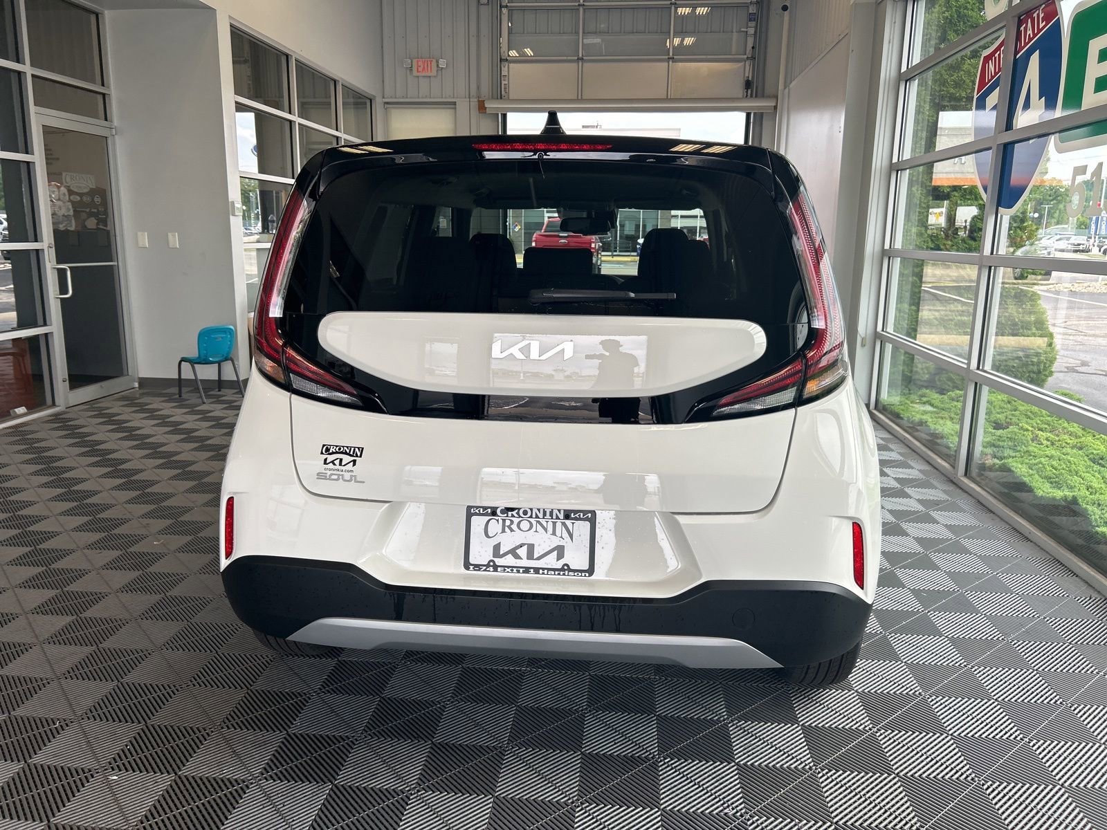 New 2025 Kia Soul S image 6