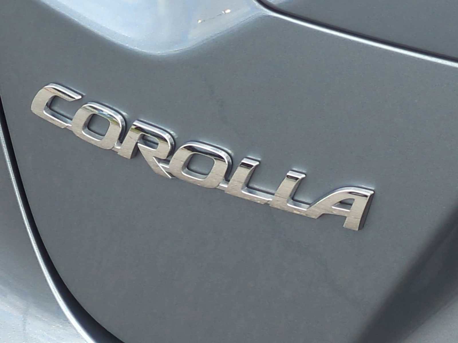 Used 2024 Toyota Corolla LE image 31