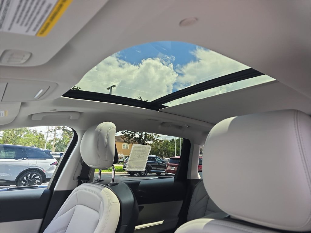 New 2026 Lincoln Nautilus Premier w/ Equipment Group 102A AWD/4WD image 22
