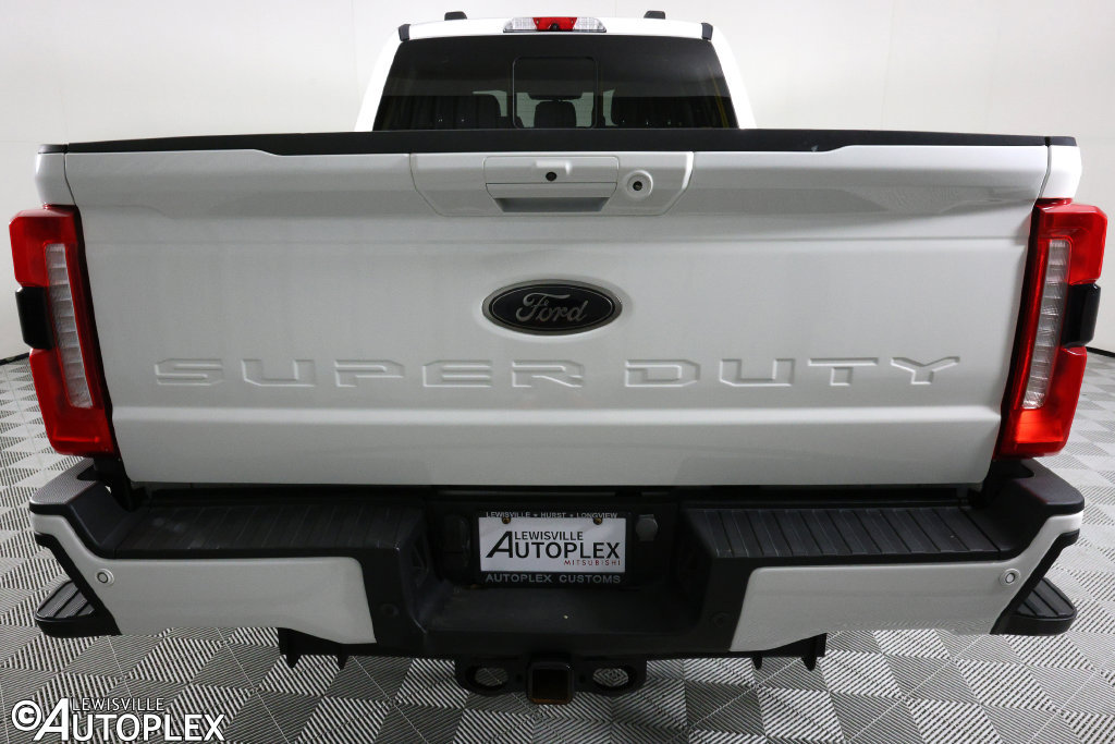 Used 2023 Ford F250 Lariat w/ Lariat Ultimate Package AWD/4WD image 6