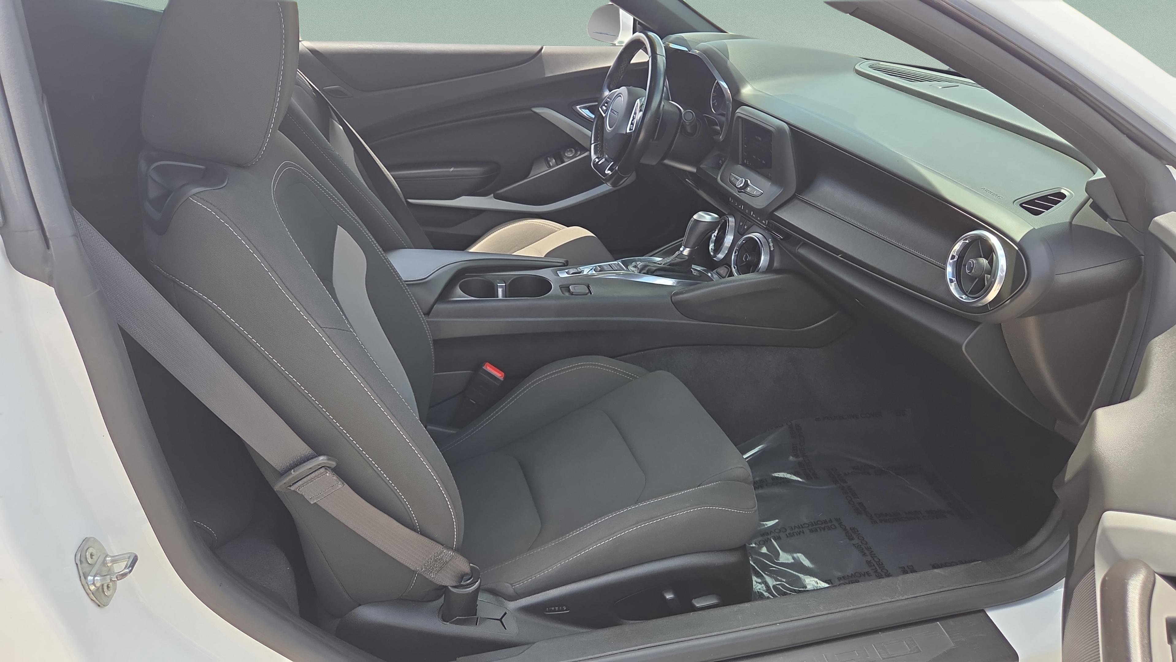 Used 2019 Chevrolet Camaro LT RWD image 14